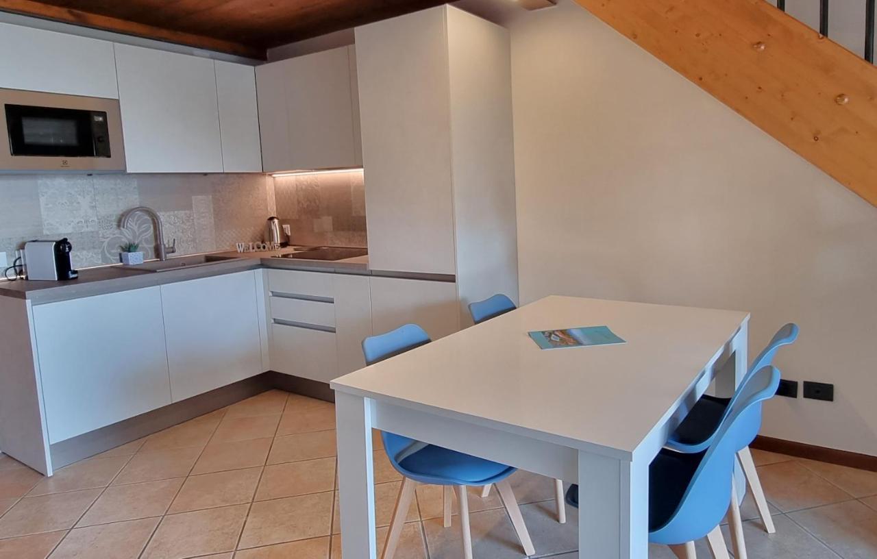 Dolce Blu Sirmione Apartment Rivoltella del Garda Exterior photo